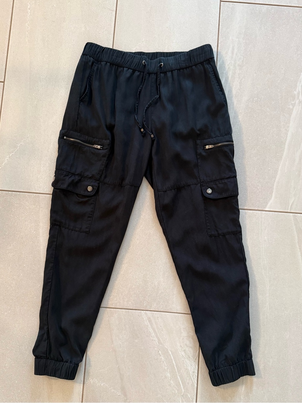 Banana Republic Black Lyocell Cargo Jogger Pants Small Petite SP Utility Pockets